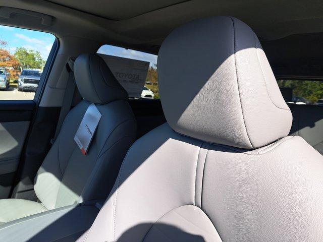 new 2026 Toyota Highlander car, priced at $53,538