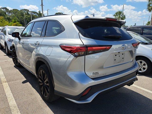 used 2023 Toyota Highlander car, priced at $41,792