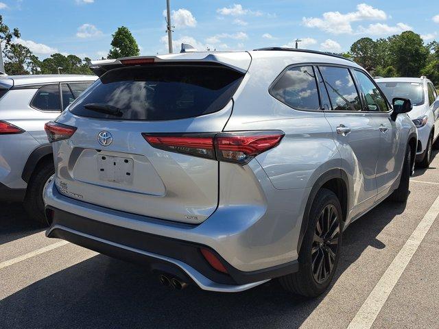 used 2023 Toyota Highlander car, priced at $41,792