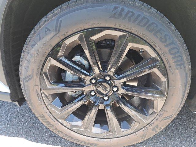 used 2022 Toyota Highlander car, priced at $42,578