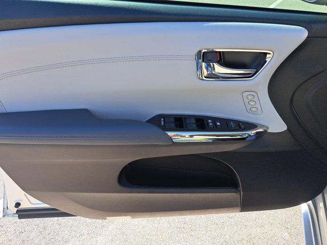 used 2014 Toyota Avalon car, priced at $14,447