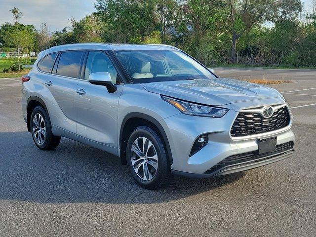 used 2020 Toyota Highlander car, priced at $28,493