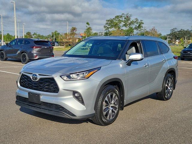 used 2020 Toyota Highlander car, priced at $28,493