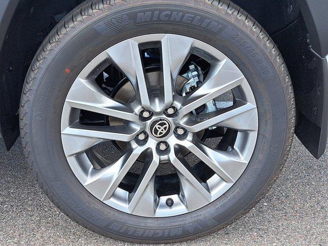 new 2025 Toyota RAV4 car, priced at $39,151