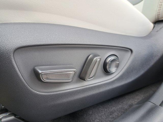 new 2025 Toyota RAV4 car, priced at $39,151