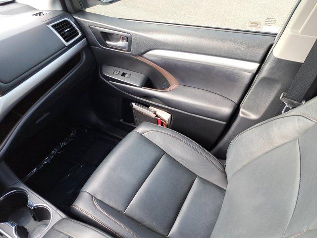 used 2019 Toyota Highlander car, priced at $21,445
