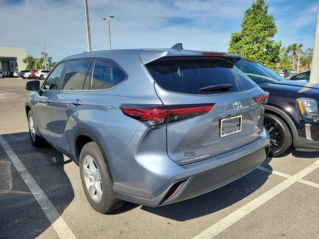 used 2023 Toyota Highlander car, priced at $35,993