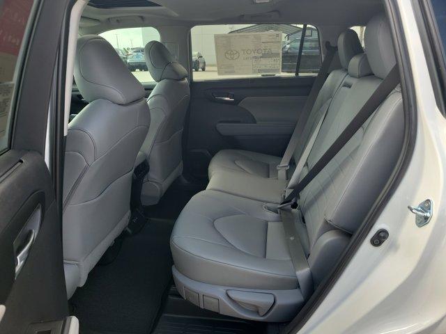 new 2026 Toyota Highlander car