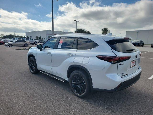 new 2026 Toyota Highlander car