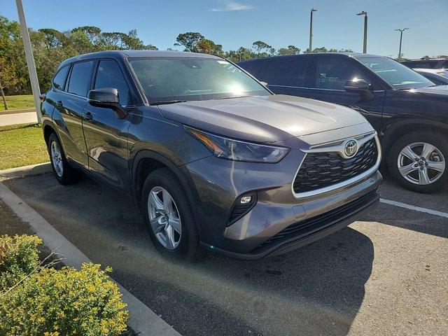 used 2023 Toyota Highlander car, priced at $34,993