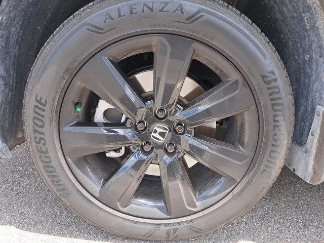 used 2025 Honda Pilot car