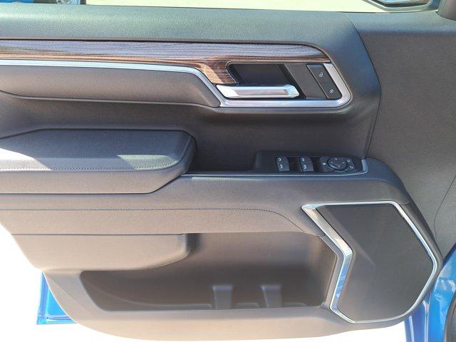 used 2025 Chevrolet Silverado 1500 car, priced at $50,729