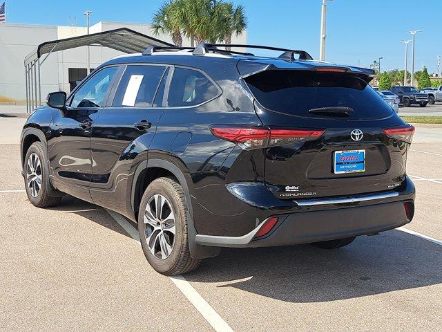 used 2023 Toyota Highlander car, priced at $36,709