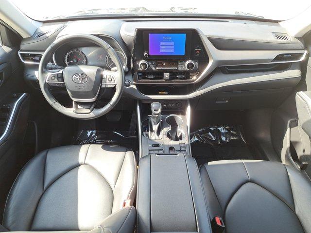 used 2023 Toyota Highlander car, priced at $36,709