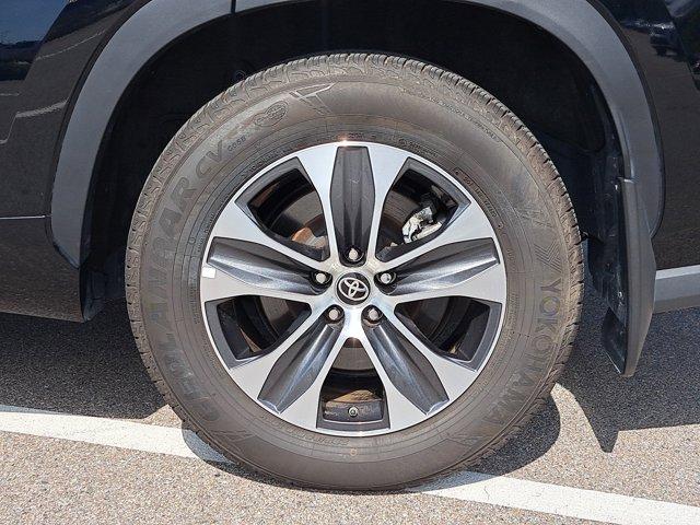 used 2023 Toyota Highlander car, priced at $36,709