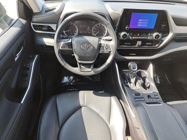 used 2023 Toyota Highlander car, priced at $36,709