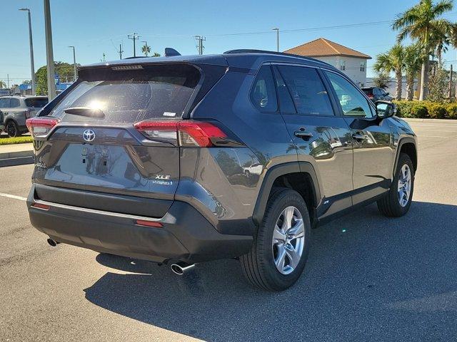 new 2024 Toyota RAV4 Hybrid car