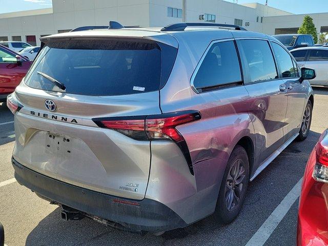 used 2021 Toyota Sienna car