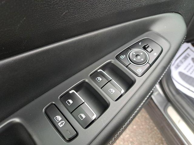 used 2021 Hyundai Santa Fe car, priced at $19,327
