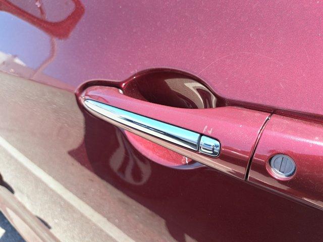 used 2021 Chrysler Pacifica car, priced at $20,991