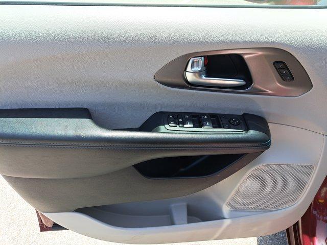 used 2021 Chrysler Pacifica car, priced at $22,457