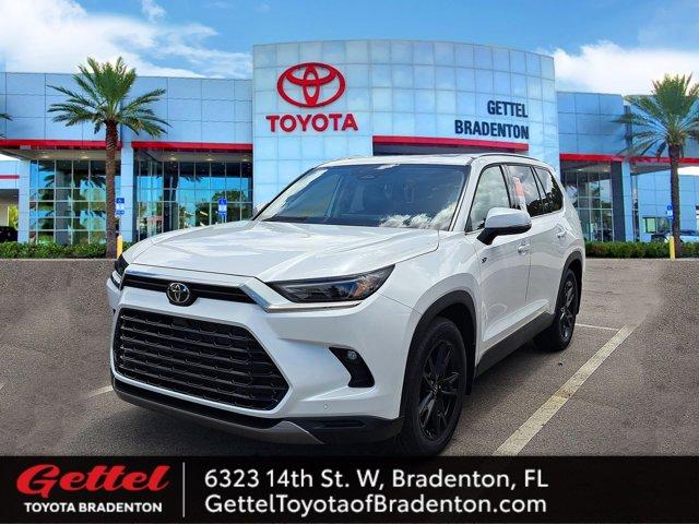 new 2025 Toyota Grand Highlander car