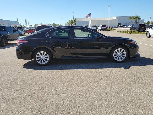 used 2018 Toyota Camry car, priced at $13,900