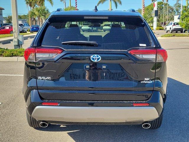 new 2024 Toyota RAV4 Hybrid car