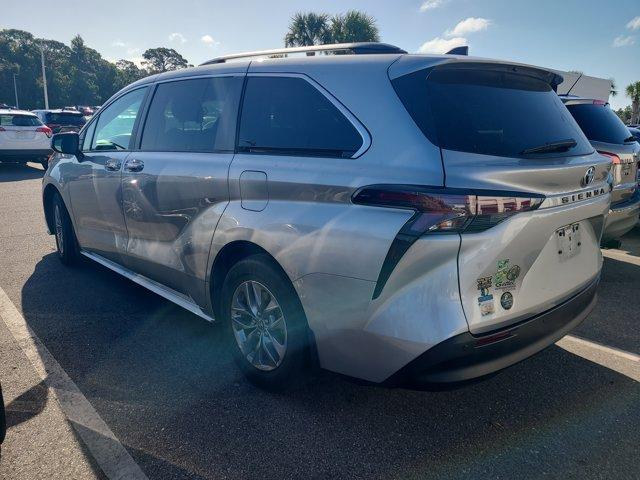 used 2024 Toyota Sienna car