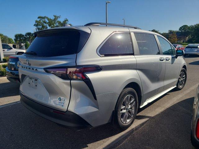 used 2024 Toyota Sienna car