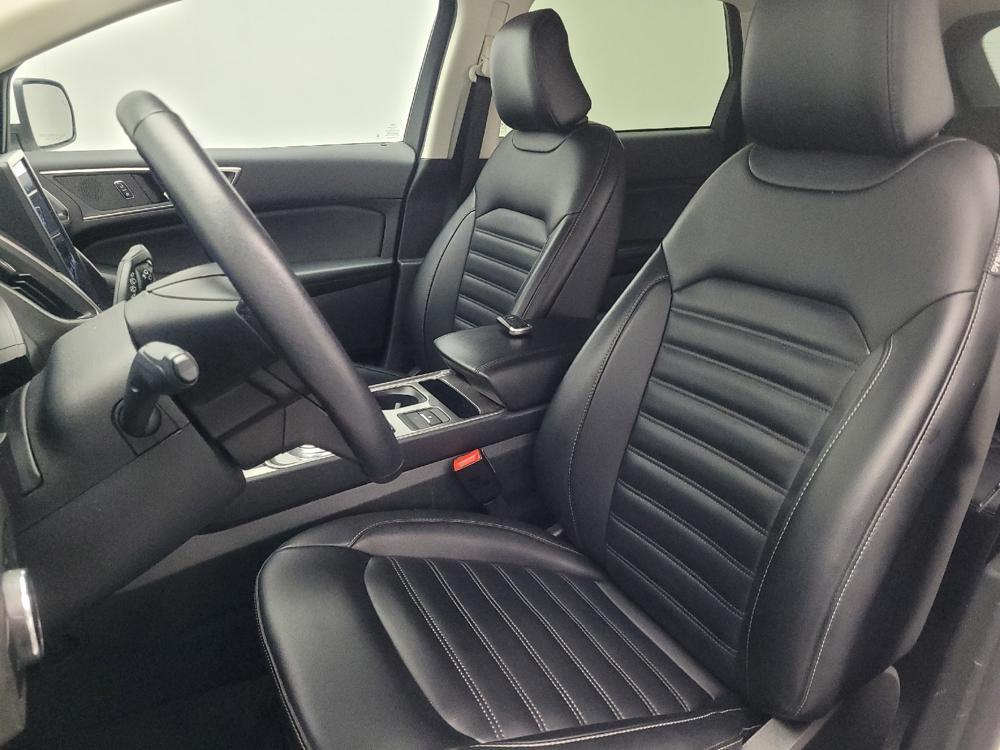 used 2024 Ford Edge car, priced at $24,295