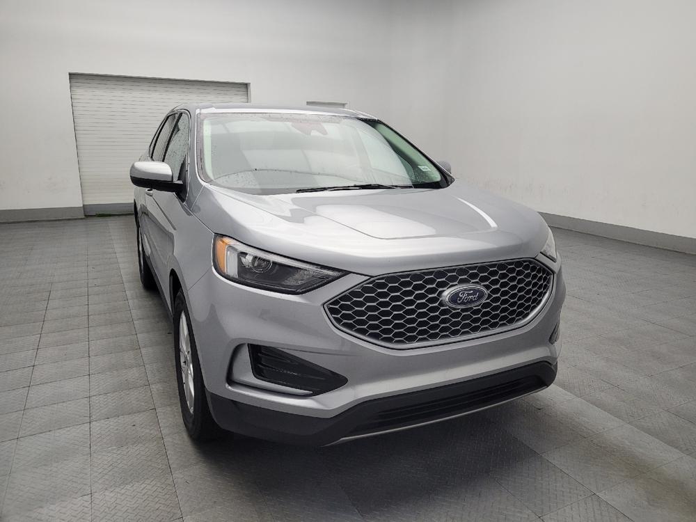 used 2024 Ford Edge car, priced at $24,295