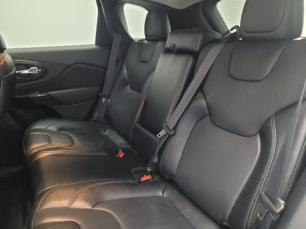 used 2023 Jeep Cherokee car, priced at $23,295