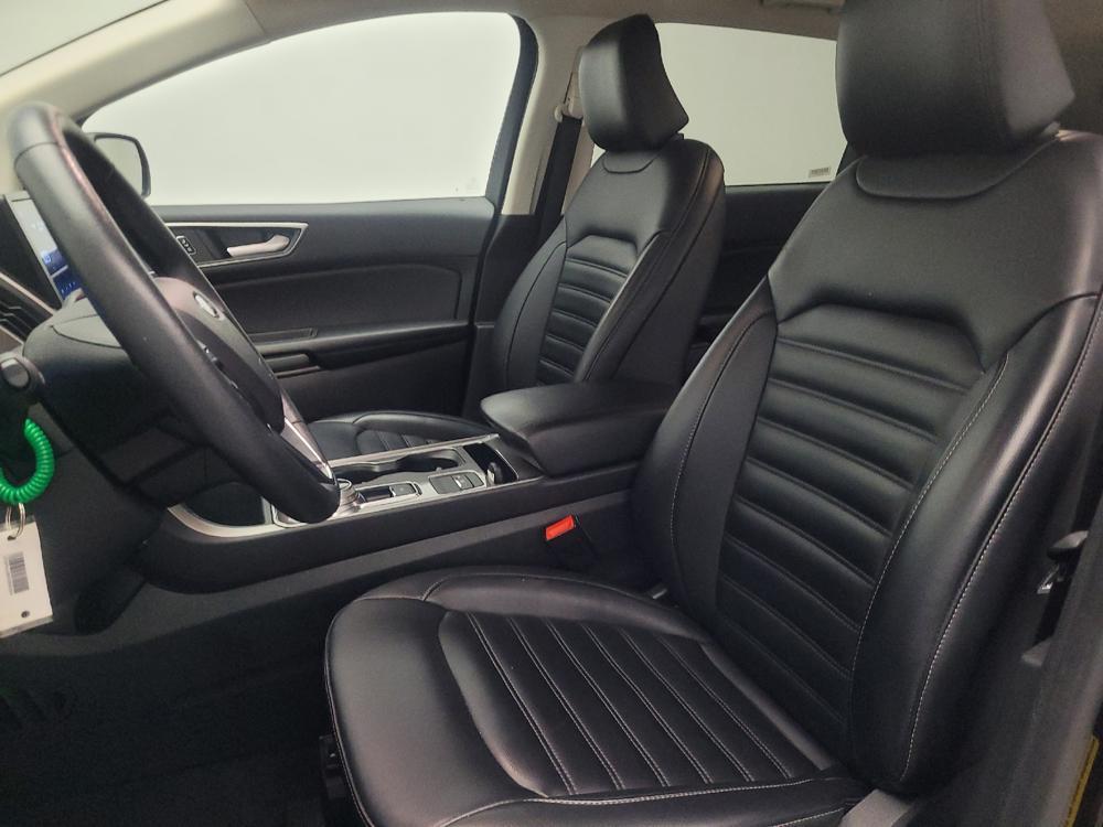 used 2024 Ford Edge car, priced at $26,895