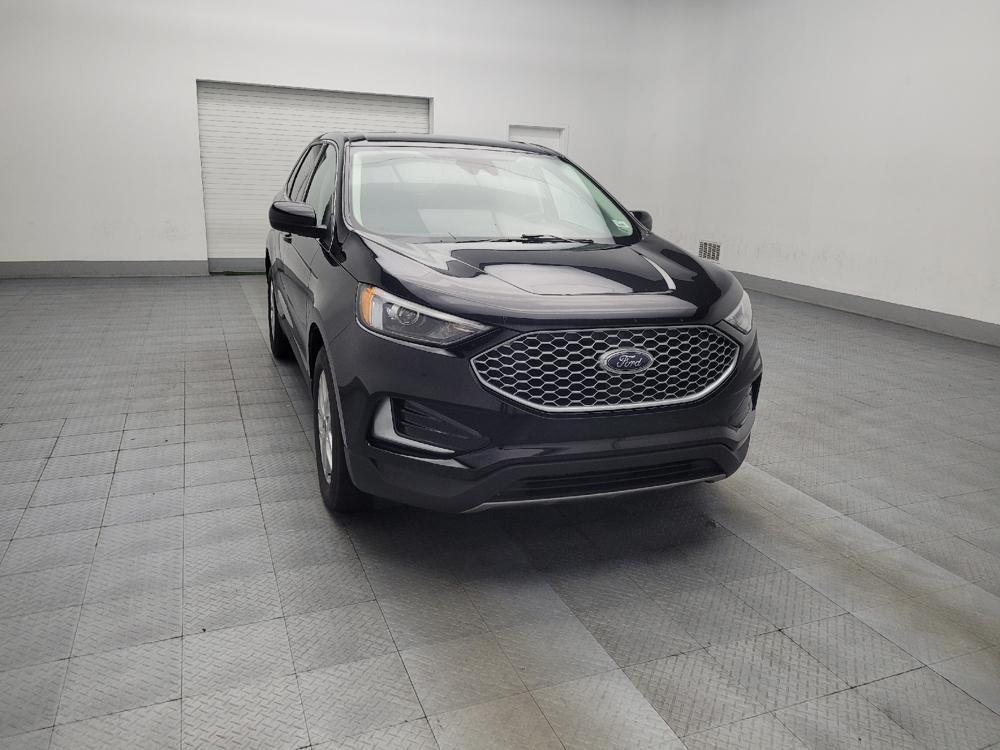 used 2024 Ford Edge car, priced at $26,895