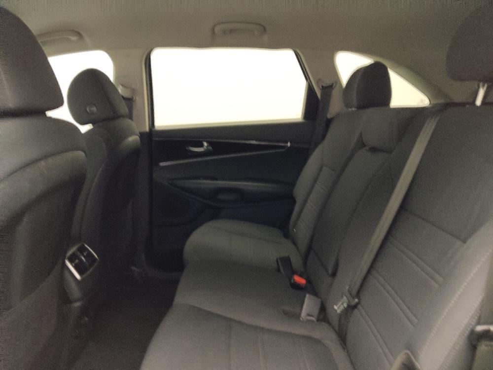 used 2020 Kia Sorento car, priced at $16,295