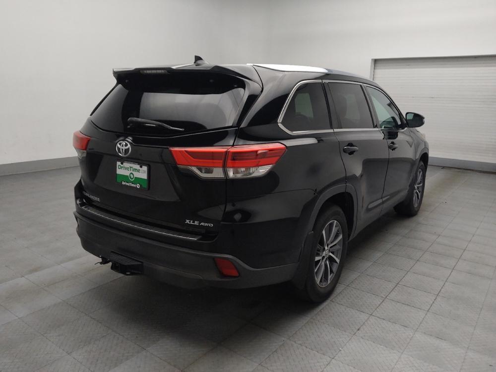 used 2019 Toyota Highlander car, priced at $25,495