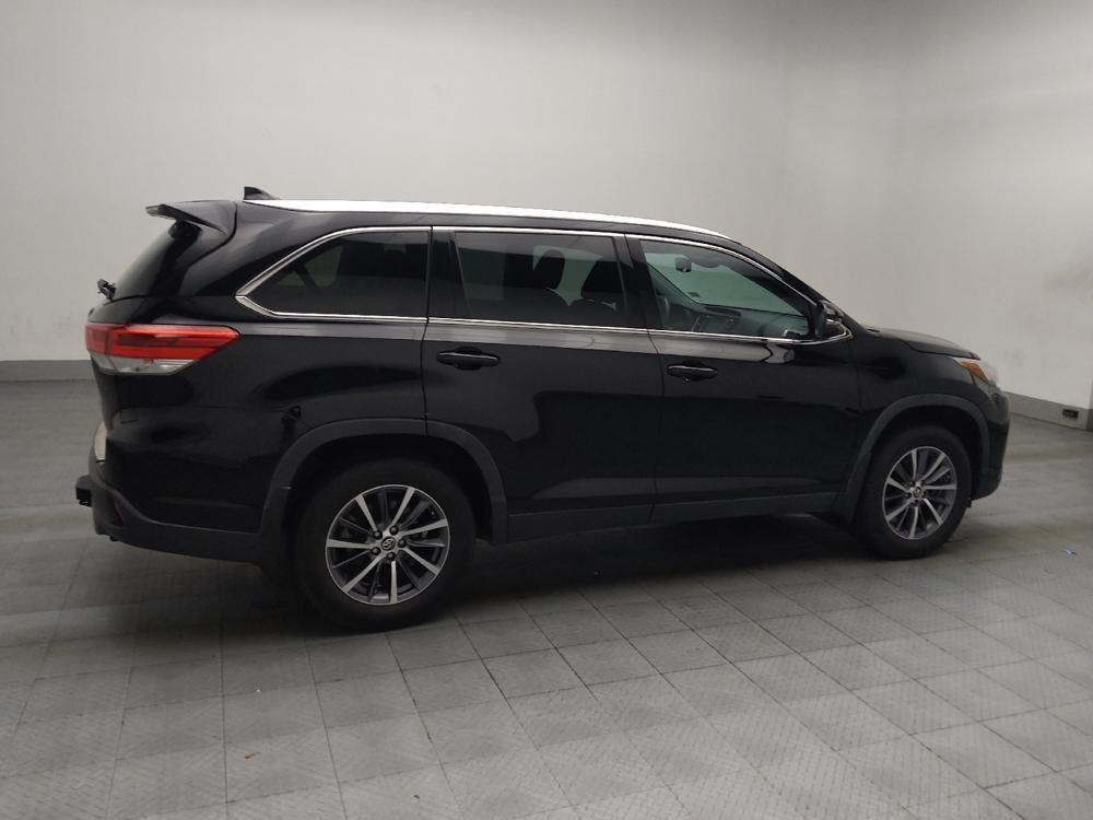 used 2019 Toyota Highlander car, priced at $25,495