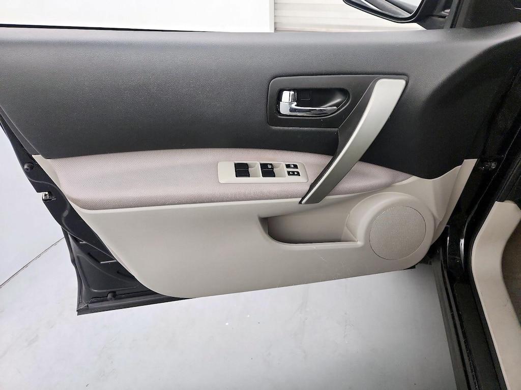 used 2015 Nissan Rogue Select car, priced at $13,998