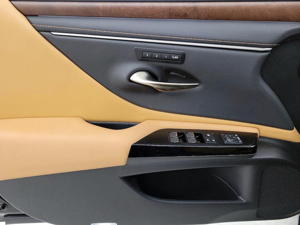 used 2024 Lexus ES 350 car, priced at $40,998