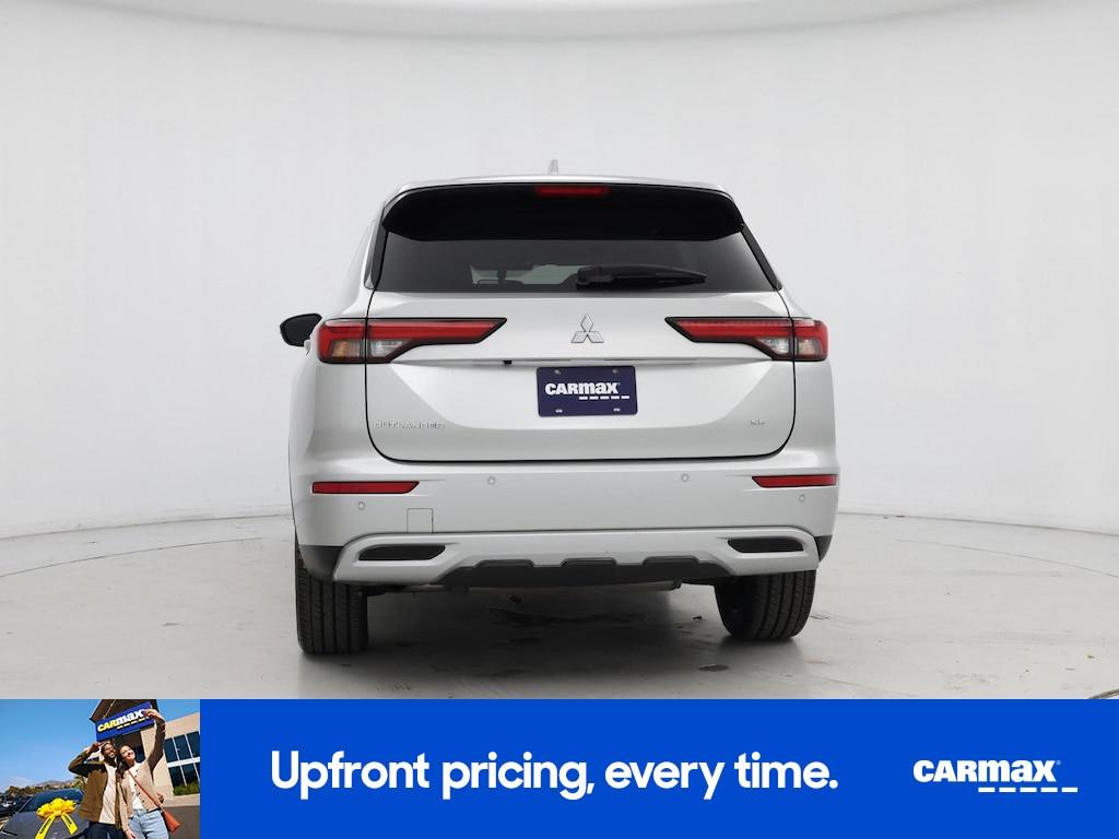 used 2022 Mitsubishi Outlander car, priced at $24,998