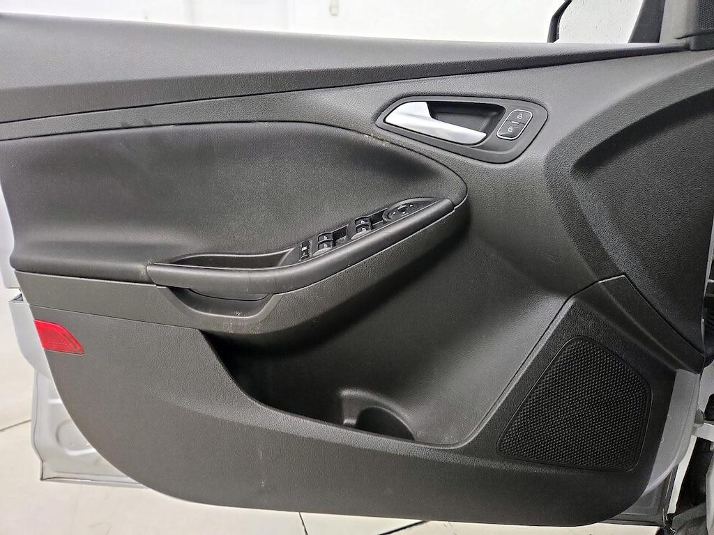 used 2016 Ford Focus car, priced at $11,998