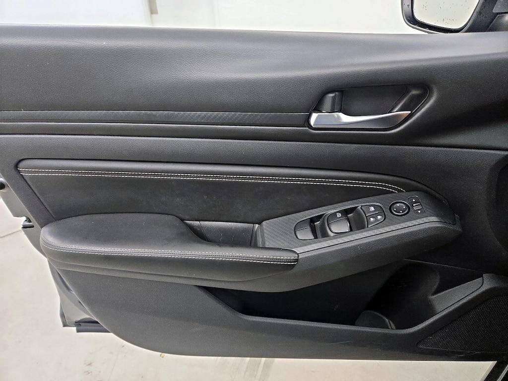 used 2020 Nissan Altima car, priced at $18,998