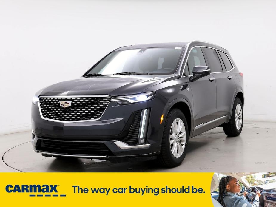 used 2022 Cadillac XT6 car, priced at $33,998