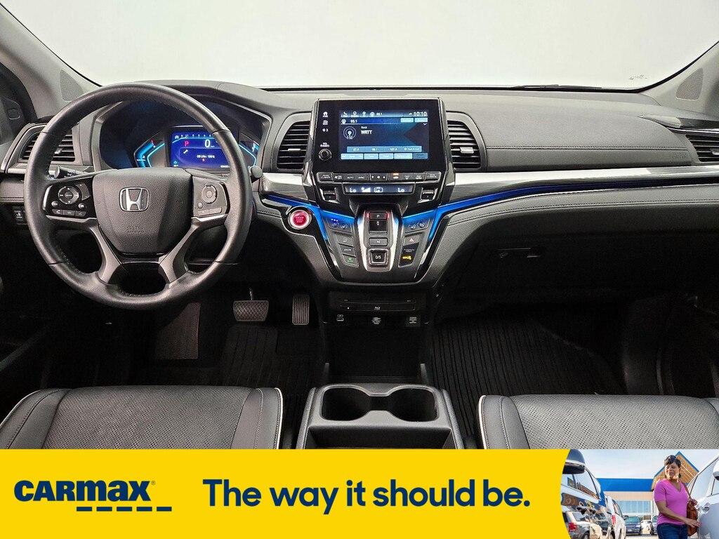 used 2023 Honda Odyssey car, priced at $42,998