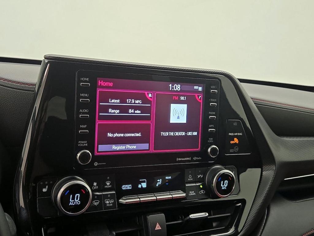 used 2021 Toyota Highlander car, priced at $37,998