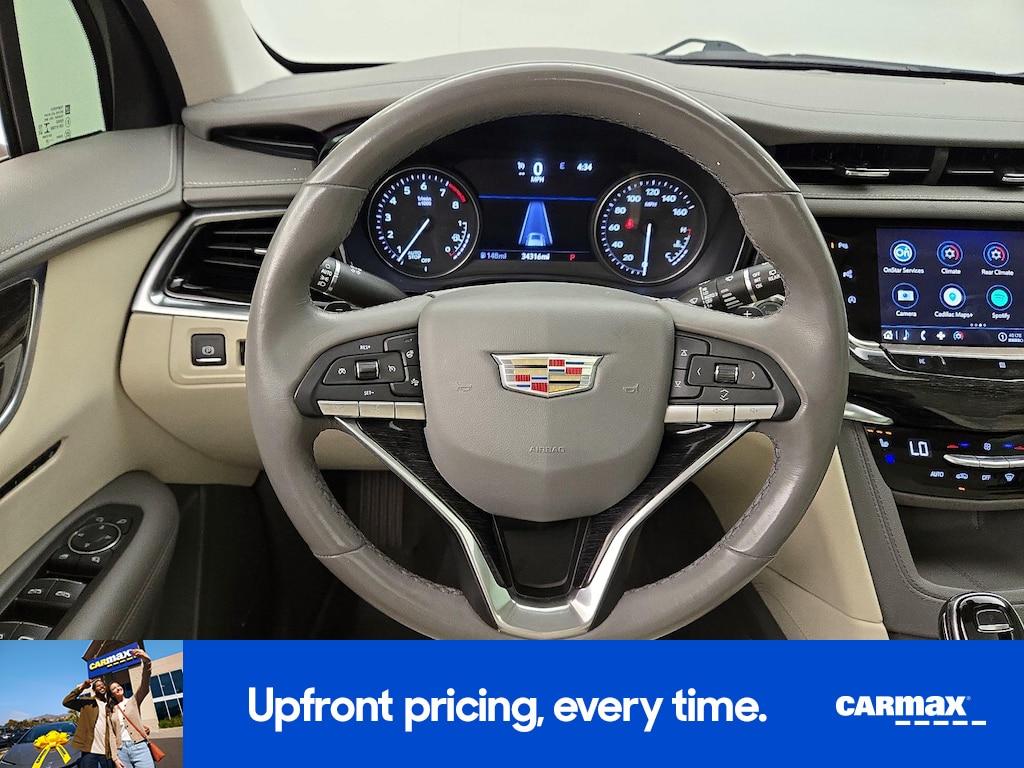used 2021 Cadillac XT6 car, priced at $33,998