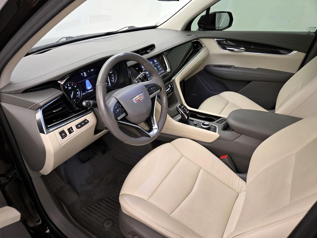 used 2021 Cadillac XT6 car, priced at $33,998