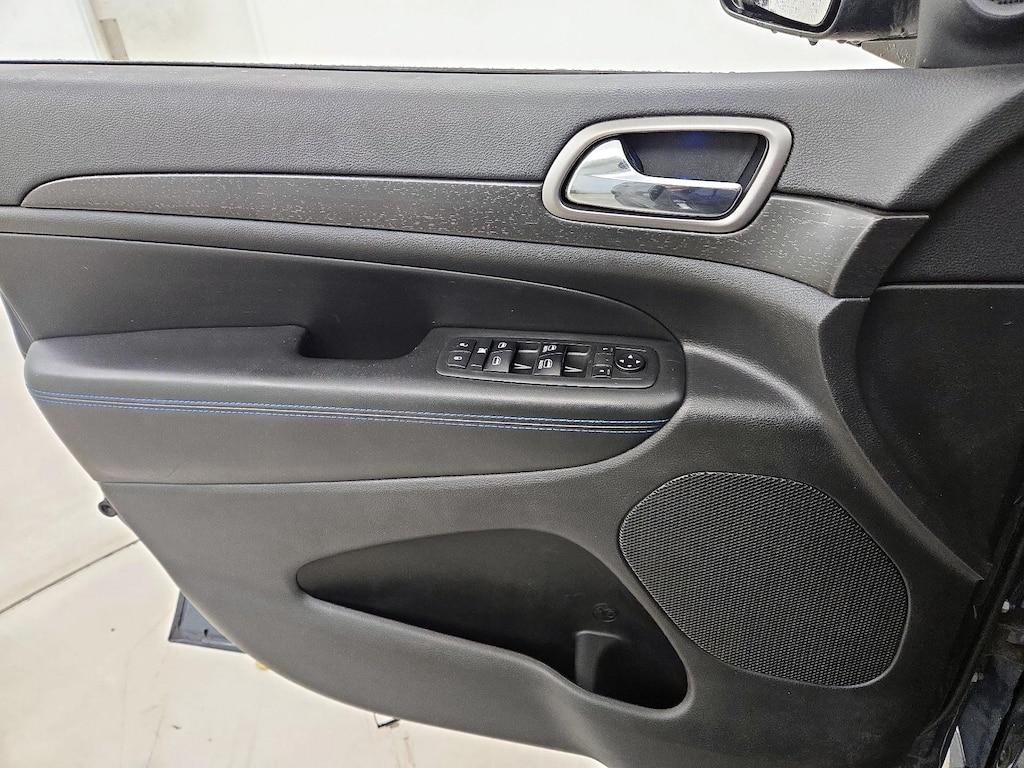 used 2018 Jeep Grand Cherokee car, priced at $18,998