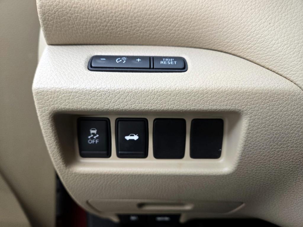 used 2015 Nissan Altima car, priced at $12,998